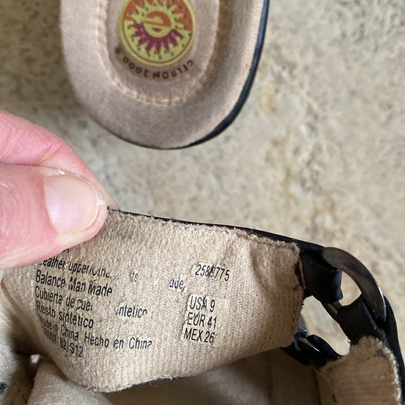 Earth Spirit Lissa Black Leather Comfort Slip On Sandals Womens Beach Size 9 - Picture 10 of 10